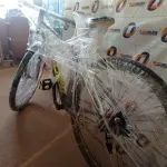 LOTE 002 - 01 - BICICLETA MTB GROOVE HYPE 50 ARO 29 SHIMANO 24V (NO ESTADO, NÃO SABEMOS SE FUNCIONA. LEILÃO NÃO TEM GARANTIA E NEM DEVOLUÇÃO, SUJEITO A POSSÍVEIS AVARIAS VISÍVEIS/OCULTAS E/OU AUSÊNCIA DE COMPONENTES)