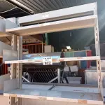 LOTE 502 - 01 ESTANTE DE FERRO COM 06 PRATELEIRAS. (NO ESTADO, LEILÃO NÃO TEM GARANTIA E NEM DEVOLUÇÃO, SUJEITO A POSSÍVEIS AVARIAS VISÍVEIS/OCULTAS E/OU AUSÊNCIA DE COMPONENTES).