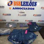LOTE 194 - 06 – PEÇAS DE ROUPAS FEMININAS (NO ESTADO, NÃO SABEMOS SE FUNCIONA. LEILÃO NÃO TEM GARANTIA E NEM DEVOLUÇÃO, SUJEITO A POSSÍVEIS AVARIAS VISÍVEIS/OCULTAS E/OU AUSÊNCIA DE COMPONENTES)