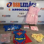 LOTE 187 - 07 – PEÇAS DE ROUPAS FEMININAS (NO ESTADO, NÃO SABEMOS SE FUNCIONA. LEILÃO NÃO TEM GARANTIA E NEM DEVOLUÇÃO, SUJEITO A POSSÍVEIS AVARIAS VISÍVEIS/OCULTAS E/OU AUSÊNCIA DE COMPONENTES)