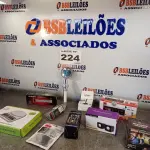 LOTE 224 - 10 - ITENS DE TECNOLOGIA (NO ESTADO, NÃO SABEMOS SE FUNCIONA. LEILÃO NÃO TEM GARANTIA E NEM DEVOLUÇÃO, SUJEITO A POSSÍVEIS AVARIAS VISÍVEIS/OCULTAS E/OU AUSÊNCIA DE COMPONENTES)