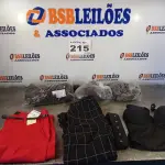 LOTE 215 - 06 – PEÇAS DE ROUPAS FEMININAS (NO ESTADO, NÃO SABEMOS SE FUNCIONA. LEILÃO NÃO TEM GARANTIA E NEM DEVOLUÇÃO, SUJEITO A POSSÍVEIS AVARIAS VISÍVEIS/OCULTAS E/OU AUSÊNCIA DE COMPONENTES)