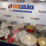 LOTE 165 - 01 - JOGO DE PANELA TRAMONTINA 15 PEÇAS (NO ESTADO, NÃO SABEMOS SE FUNCIONA. LEILÃO NÃO TEM GARANTIA E NEM DEVOLUÇÃO, SUJEITO A POSSÍVEIS AVARIAS VISÍVEIS/OCULTAS E/OU AUSÊNCIA DE COMPONENTES)