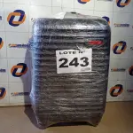LOTE 243 - 01 - MALA DE VIAGEM (NO ESTADO, NÃO SABEMOS SE FUNCIONA. LEILÃO NÃO TEM GARANTIA E NEM DEVOLUÇÃO, SUJEITO A POSSÍVEIS AVARIAS VISÍVEIS/OCULTAS E/OU AUSÊNCIA DE COMPONENTES)