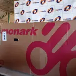 LOTE 061 - 01 - BICICLETA ARO 26 MONARK TROPICAL FREIO VARÃO EM AÇO CARBONO (NO ESTADO, NÃO SABEMOS SE FUNCIONA. LEILÃO NÃO TEM GARANTIA E NEM DEVOLUÇÃO, SUJEITO A POSSÍVEIS AVARIAS VISÍVEIS/OCULTAS E/OU AUSÊNCIA DE COMPONENTES)