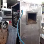 LOTE 517 - 01 MOENDA DE CANA EM INOX MARCA CROYDON. (CALDO DE CANA) (NO ESTADO, LEILÃO NÃO TEM GARANTIA E NEM DEVOLUÇÃO, SUJEITO A POSSÍVEIS AVARIAS VISÍVEIS/OCULTAS E/OU AUSÊNCIA DE COMPONENTES).