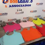 LOTE 238 - 09 – BLUSINHAS (NO ESTADO, NÃO SABEMOS SE FUNCIONA. LEILÃO NÃO TEM GARANTIA E NEM DEVOLUÇÃO, SUJEITO A POSSÍVEIS AVARIAS VISÍVEIS/OCULTAS E/OU AUSÊNCIA DE COMPONENTES)