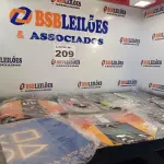 LOTE 209 - 01 - CAPAS CONSOLE (NO ESTADO, NÃO SABEMOS SE FUNCIONA. LEILÃO NÃO TEM GARANTIA E NEM DEVOLUÇÃO, SUJEITO A POSSÍVEIS AVARIAS VISÍVEIS/OCULTAS E/OU AUSÊNCIA DE COMPONENTES)