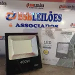 LOTE 100 - 02 - REFLETORES LED 400W BIVOLT (NO ESTADO, NÃO SABEMOS SE FUNCIONA. LEILÃO NÃO TEM GARANTIA E NEM DEVOLUÇÃO, SUJEITO A POSSÍVEIS AVARIAS VISÍVEIS/OCULTAS E/OU AUSÊNCIA DE COMPONENTES)