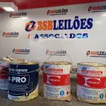 LOTE 049 - 04 – LATAS DE COLAS (NO ESTADO, NÃO SABEMOS SE FUNCIONA. LEILÃO NÃO TEM GARANTIA E NEM DEVOLUÇÃO, SUJEITO A POSSÍVEIS AVARIAS VISÍVEIS/OCULTAS E/OU AUSÊNCIA DE COMPONENTES)