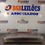 LOTE 040 - 10 BANDEJAS EM AÇO INOX. (NO ESTADO, LEILÃO NÃO TEM GARANTIA E NEM DEVOLUÇÃO, SUJEITO A POSSÍVEIS AVARIAS VISÍVEIS/OCULTAS E/OU AUSÊNCIA DE COMPONENTES).