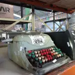 LOTE 092 - 01 MÁQUINA DE ESCREVER E 01 NOBREAK MARCA SMS. (NO ESTADO, LEILÃO NÃO TEM GARANTIA E NEM DEVOLUÇÃO, SUJEITO A POSSÍVEIS AVARIAS VISÍVEIS/OCULTAS E/OU AUSÊNCIA DE COMPONENTES).