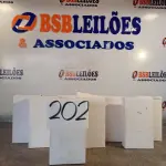 LOTE 202 - 80 - PERFUMES SPOT FOR HIM HINODE 15ML (NO ESTADO, NÃO SABEMOS SE FUNCIONA. LEILÃO NÃO TEM GARANTIA E NEM DEVOLUÇÃO, SUJEITO A POSSÍVEIS AVARIAS VISÍVEIS/OCULTAS E/OU AUSÊNCIA DE COMPONENTES)