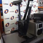 LOTE 125 - 02 TACOS DE HOCKEY E 01 BICICLETA ERGOMÉTRICA. (NO ESTADO, LEILÃO NÃO TEM GARANTIA E NEM DEVOLUÇÃO, SUJEITO A POSSÍVEIS AVARIAS VISÍVEIS/OCULTAS E/OU AUSÊNCIA DE COMPONENTES).