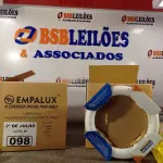 LOTE 098 - 02 CAIXAS COM LÂMPADAS FLUORESCENTES CIRCULARES 22W/6400K COM 06 PEÇAS CADA E 10 REATORES. (NO ESTADO, LEILÃO NÃO TEM GARANTIA E NEM DEVOLUÇÃO, SUJEITO A POSSÍVEIS AVARIAS VISÍVEIS/OCULTAS E/OU AUSÊNCIA DE COMPONENTES).