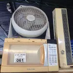 LOTE 061 - 01 MICRO-ONDAS E 02 VENTILADORES MARCAS E MODELOS DIVERSOS PARA RETIRADA DE PEÇAS. (NO ESTADO, LEILÃO NÃO TEM GARANTIA E NEM DEVOLUÇÃO, SUJEITO A POSSÍVEIS AVARIAS VISÍVEIS/OCULTAS E/OU AUSÊNCIA DE COMPONENTES).