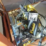 LOTE 084 - 01 LAVADORA DE ALTA PRESSÃO, 01 PARAFUSADEIRA E 01 RISCADOR DE PISOS MARCAS E MODELOS DIVERSOS PARA RETIRADA DE PEÇAS. (NO ESTADO, LEILÃO NÃO TEM GARANTIA E NEM DEVOLUÇÃO, SUJEITO A POSSÍVEIS AVARIAS VISÍVEIS/OCULTAS E/OU AUSÊNCIA DE COMPONENTES).