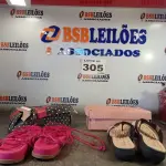 LOTE 305 - 02 – PARES DE CALÇADOS FEMININO Nº 39 (NO ESTADO, NÃO SABEMOS SE FUNCIONA. LEILÃO NÃO TEM GARANTIA E NEM DEVOLUÇÃO, SUJEITO A POSSÍVEIS AVARIAS VISÍVEIS/OCULTAS E/OU AUSÊNCIA DE COMPONENTES)