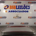 LOTE 079 - 10 BANDEJAS EM AÇO INOX. (NO ESTADO, LEILÃO NÃO TEM GARANTIA E NEM DEVOLUÇÃO, SUJEITO A POSSÍVEIS AVARIAS VISÍVEIS/OCULTAS E/OU AUSÊNCIA DE COMPONENTES).