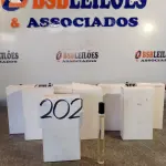 LOTE 202 - 80 - PERFUMES SPOT FOR HIM HINODE 15ML (NO ESTADO, NÃO SABEMOS SE FUNCIONA. LEILÃO NÃO TEM GARANTIA E NEM DEVOLUÇÃO, SUJEITO A POSSÍVEIS AVARIAS VISÍVEIS/OCULTAS E/OU AUSÊNCIA DE COMPONENTES)