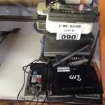 LOTE 090 - 01 LOTE COM ELETRÔNICOS DIVERSOS. (NO ESTADO, LEILÃO NÃO TEM GARANTIA E NEM DEVOLUÇÃO, SUJEITO A POSSÍVEIS AVARIAS VISÍVEIS/OCULTAS E/OU AUSÊNCIA DE COMPONENTES).