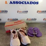 LOTE 294 - 02 – PARES DE CALÇADOS FEMININO Nº 35 (NO ESTADO, NÃO SABEMOS SE FUNCIONA. LEILÃO NÃO TEM GARANTIA E NEM DEVOLUÇÃO, SUJEITO A POSSÍVEIS AVARIAS VISÍVEIS/OCULTAS E/OU AUSÊNCIA DE COMPONENTES)