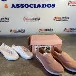 LOTE 278 - 02 – PARES DE CALÇADOS FEMININO Nº 39 (NO ESTADO, NÃO SABEMOS SE FUNCIONA. LEILÃO NÃO TEM GARANTIA E NEM DEVOLUÇÃO, SUJEITO A POSSÍVEIS AVARIAS VISÍVEIS/OCULTAS E/OU AUSÊNCIA DE COMPONENTES)