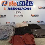 LOTE 359 - 06 – PEÇAS DE ROUPAS MASCULINAS (NO ESTADO, NÃO SABEMOS SE FUNCIONA. LEILÃO NÃO TEM GARANTIA E NEM DEVOLUÇÃO, SUJEITO A POSSÍVEIS AVARIAS VISÍVEIS/OCULTAS E/OU AUSÊNCIA DE COMPONENTES)