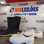 LOTE 312 - 03 – PARES DE CALÇADOS (NO ESTADO, NÃO SABEMOS SE FUNCIONA. LEILÃO NÃO TEM GARANTIA E NEM DEVOLUÇÃO, SUJEITO A POSSÍVEIS AVARIAS VISÍVEIS/OCULTAS E/OU AUSÊNCIA DE COMPONENTES)