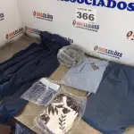 LOTE 366 - 08 – PEÇAS DE ROUPAS MASCULINAS (NO ESTADO, NÃO SABEMOS SE FUNCIONA. LEILÃO NÃO TEM GARANTIA E NEM DEVOLUÇÃO, SUJEITO A POSSÍVEIS AVARIAS VISÍVEIS/OCULTAS E/OU AUSÊNCIA DE COMPONENTES)