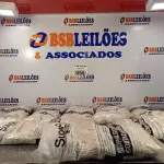 LOTE 099 - 08 MOP DE ALGODÃO PONTA CORTADA. (NO ESTADO, LEILÃO NÃO TEM GARANTIA E NEM DEVOLUÇÃO, SUJEITO A POSSÍVEIS AVARIAS VISÍVEIS/OCULTAS E/OU AUSÊNCIA DE COMPONENTES).
