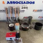 LOTE 286 - 09 - ITENS DOMÉSTICOS DIVERSOS (NO ESTADO, NÃO SABEMOS SE FUNCIONA. LEILÃO NÃO TEM GARANTIA E NEM DEVOLUÇÃO, SUJEITO A POSSÍVEIS AVARIAS VISÍVEIS/OCULTAS E/OU AUSÊNCIA DE COMPONENTES)