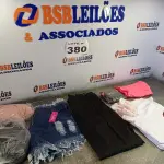 LOTE 380 - 07 – PEÇAS DE ROUPAS FEMININAS (NO ESTADO, NÃO SABEMOS SE FUNCIONA. LEILÃO NÃO TEM GARANTIA E NEM DEVOLUÇÃO, SUJEITO A POSSÍVEIS AVARIAS VISÍVEIS/OCULTAS E/OU AUSÊNCIA DE COMPONENTES)