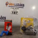 LOTE 187 - 01 VÁLVULA PCV E BURRINHO DE FREIO (NO ESTADO, LEILÃO NÃO TEM GARANTIA E NEM DEVOLUÇÃO, SUJEITO A POSSÍVEIS AVARIAS VISÍVEIS/OCULTAS E/OU AUSÊNCIA DE COMPONENTES).