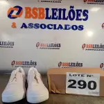LOTE 290 - 02 – PARES DE CALÇADOS FEMININO Nº 37 (NO ESTADO, NÃO SABEMOS SE FUNCIONA. LEILÃO NÃO TEM GARANTIA E NEM DEVOLUÇÃO, SUJEITO A POSSÍVEIS AVARIAS VISÍVEIS/OCULTAS E/OU AUSÊNCIA DE COMPONENTES)