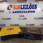 LOTE 326 - 02 – PARES DE CALÇADOS MASCULINO Nº 39 (NO ESTADO, NÃO SABEMOS SE FUNCIONA. LEILÃO NÃO TEM GARANTIA E NEM DEVOLUÇÃO, SUJEITO A POSSÍVEIS AVARIAS VISÍVEIS/OCULTAS E/OU AUSÊNCIA DE COMPONENTES)