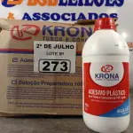 LOTE 273 - 06 FRASCOS DE ADESIVO PLÁSTICO PARA TUBOS E CONEXÕES DE PVC RÍGIDO LINHA ÁGUA FRIA 850G. (NO ESTADO, LEILÃO NÃO TEM GARANTIA E NEM DEVOLUÇÃO, SUJEITO A POSSÍVEIS AVARIAS VISÍVEIS/OCULTAS E/OU AUSÊNCIA DE COMPONENTES).