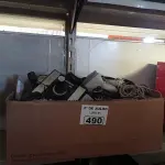 LOTE 490 - 01 LOTE COM VÁRIAS CÂMERAS DE SEGURANÇA LEITORES DE CÓDIGO DE BARRAS E FONTES MARCAS E MODELOS DIVERSOS. (NO ESTADO, LEILÃO NÃO TEM GARANTIA E NEM DEVOLUÇÃO, SUJEITO A POSSÍVEIS AVARIAS VISÍVEIS/OCULTAS E/OU AUSÊNCIA DE COMPONENTES).