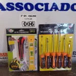 LOTE 006 - 01 KIT DE CHAVES DE FENDA E 01 KIT DE FERRAMENTAS. (NO ESTADO, LEILÃO NÃO TEM GARANTIA E NEM DEVOLUÇÃO, SUJEITO A POSSÍVEIS AVARIAS VISÍVEIS/OCULTAS E/OU AUSÊNCIA DE COMPONENTES).