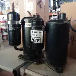 LOTE 267 - 02 MOTORES PARA AR CONDICIONADO. (NO ESTADO, LEILÃO NÃO TEM GARANTIA E NEM DEVOLUÇÃO, SUJEITO A POSSÍVEIS AVARIAS VISÍVEIS/OCULTAS E/OU AUSÊNCIA DE COMPONENTES).