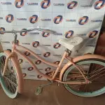 LOTE 407 - 01 BICICLETA ARO 26 VINTAGE. (NO ESTADO, LEILÃO NÃO TEM GARANTIA E NEM DEVOLUÇÃO, SUJEITO A POSSÍVEIS AVARIAS VISÍVEIS/OCULTAS E/OU AUSÊNCIA DE COMPONENTES).