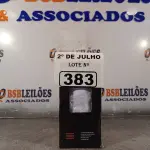 LOTE 383 - 01 COPO STANLEY. (NO ESTADO, LEILÃO NÃO TEM GARANTIA E NEM DEVOLUÇÃO, SUJEITO A POSSÍVEIS AVARIAS VISÍVEIS/OCULTAS E/OU AUSÊNCIA DE COMPONENTES).