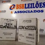 LOTE 257 - 02 CAIXAS COM ADESIVO VEDANTE A BASE DE PESILOX 20G COM 12 BISNAGAS CADA. (NO ESTADO, LEILÃO NÃO TEM GARANTIA E NEM DEVOLUÇÃO, SUJEITO A POSSÍVEIS AVARIAS VISÍVEIS/OCULTAS E/OU AUSÊNCIA DE COMPONENTES).