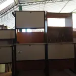 LOTE 463 - 06 MESAS MARCAS E MODELOS DIVERSOS. (NO ESTADO, LEILÃO NÃO TEM GARANTIA E NEM DEVOLUÇÃO, SUJEITO A POSSÍVEIS AVARIAS VISÍVEIS/OCULTAS E/OU AUSÊNCIA DE COMPONENTES).