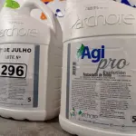 LOTE 296 - 10 LITROS DE AGI PRO EVOLUTION RESTAURADOR DE BRILHO. (NO ESTADO, LEILÃO NÃO TEM GARANTIA E NEM DEVOLUÇÃO, SUJEITO A POSSÍVEIS AVARIAS VISÍVEIS/OCULTAS E/OU AUSÊNCIA DE COMPONENTES).