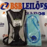 LOTE 365 - 01 CAMELBAK NA COR PRETA. (NO ESTADO, LEILÃO NÃO TEM GARANTIA E NEM DEVOLUÇÃO, SUJEITO A POSSÍVEIS AVARIAS VISÍVEIS/OCULTAS E/OU AUSÊNCIA DE COMPONENTES).