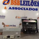 LOTE 379 - 01 CENTRAL MULTIMIDIA. (NO ESTADO, LEILÃO NÃO TEM GARANTIA E NEM DEVOLUÇÃO, SUJEITO A POSSÍVEIS AVARIAS VISÍVEIS/OCULTAS E/OU AUSÊNCIA DE COMPONENTES).