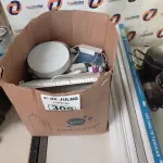 LOTE 309 - 01 LOTE COM VÁRIAS LUMINÁRIAS E LÂMPADAS TUBULARES DE LED MARCAS E MODELOS DIVERSOS. (NO ESTADO, LEILÃO NÃO TEM GARANTIA E NEM DEVOLUÇÃO, SUJEITO A POSSÍVEIS AVARIAS VISÍVEIS/OCULTAS E/OU AUSÊNCIA DE COMPONENTES).