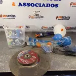 LOTE 302 - 01 LOTE COM MATERIAIS DIVERSOS. (NO ESTADO, LEILÃO NÃO TEM GARANTIA E NEM DEVOLUÇÃO, SUJEITO A POSSÍVEIS AVARIAS VISÍVEIS/OCULTAS E/OU AUSÊNCIA DE COMPONENTES).