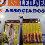 LOTE 002 - 01 KIT DE CHAVES DE FENDA E 01 KIT DE FERRAMENTAS. (NO ESTADO, LEILÃO NÃO TEM GARANTIA E NEM DEVOLUÇÃO, SUJEITO A POSSÍVEIS AVARIAS VISÍVEIS/OCULTAS E/OU AUSÊNCIA DE COMPONENTES).